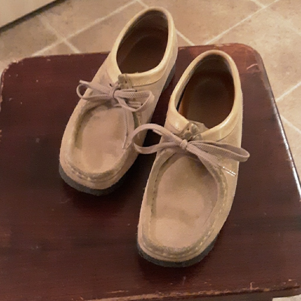 Clarks Original Wallabees Size 7m (Tan)